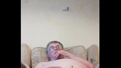 Watching bi porn Thumb