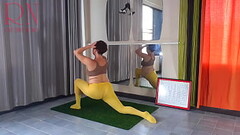 Regina Noir. Yoga in yellow tights doing yoga in the gym. A girl without panties is doing yoga. 2 Thumb