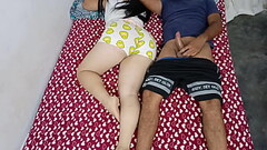 Me quede a descansar en la habitacion de mi hermanastra y tube que meterle mi polla  , para no tener Thumb