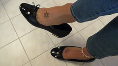 Andres Machado black leather flats, shoeplay by Isabelle-Sandrine Thumb