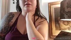 Vends-ta-culotte - Humiliation pour petite bite par une dominatrice fran&ccedil_aise sexy - LadyL -  Thumb