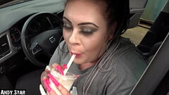 SPERMA-SHAKE IM MC-DRIVE BLOWJOB VON BBW Thumb