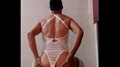 Wowww, video N&uacute_mero 150. Siempre en lencer&iacute_a  femenina sinti&eacute_ndome bien putita Thumb