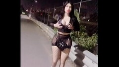 ENSE&Ntilde_ANDO LAS TETAS Y CULO EN PUBLICO Thumb