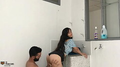 Follandome a mi hermanastra en el patio de la casa en una ma&ntilde_ana soleada CUM-NALGAS HISTORIA  Thumb