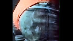 Awesome jeans butt Thumb