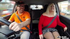 Curvy mature lady in stockings public fucked in car outdoor Thumb